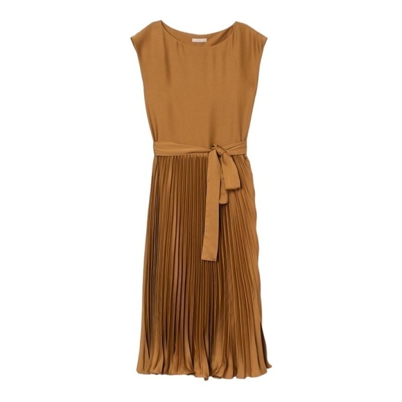 H&M Calf Length Midi Sleeveless Dress with Full & Drapey Plisse Skirt - Picture 2 of 16